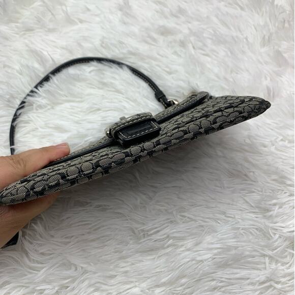 COACH Black Gray Signature Canvas Wristlet - Picture 3 of 10